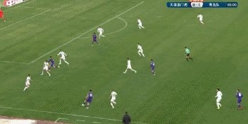 【中超】季骁宣两球巴顿难救主 青岛2比1天津止连败
